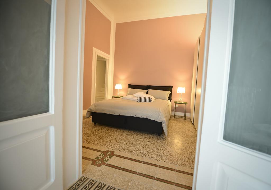 Dimora Monumento Apartment Ostuni Bagian luar foto